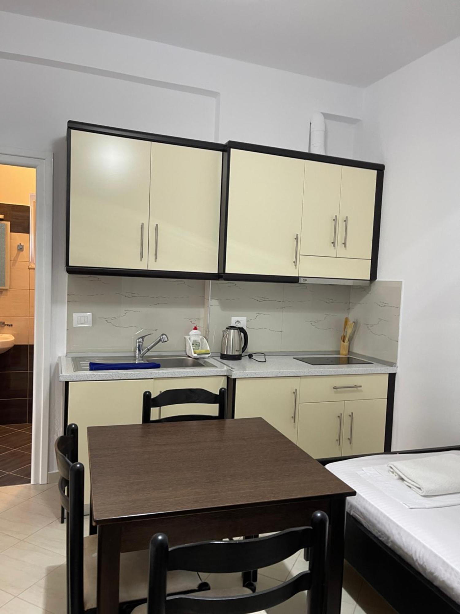 Xhonis Apartment Ksamil