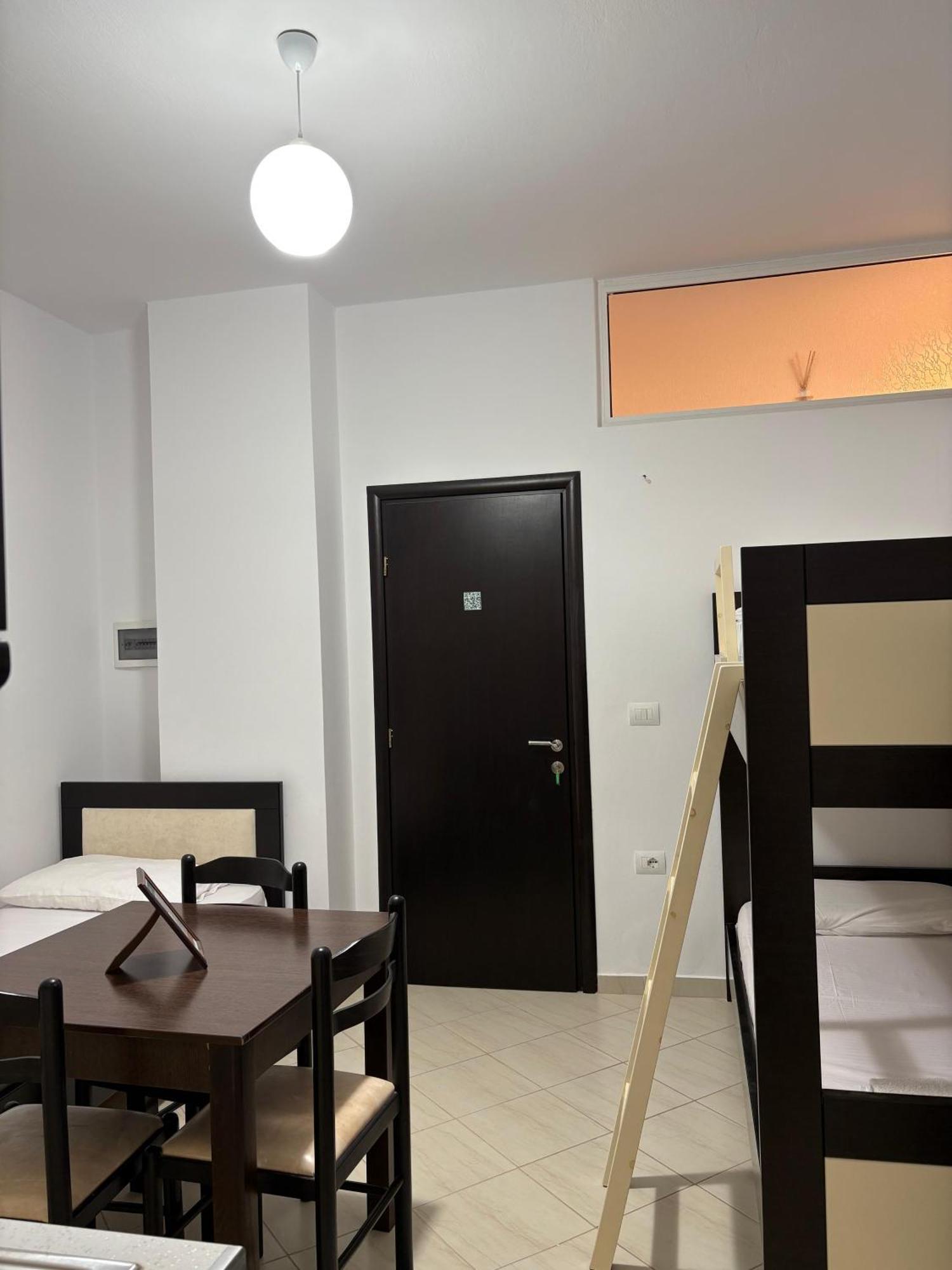Xhonis Apartment Ksamil